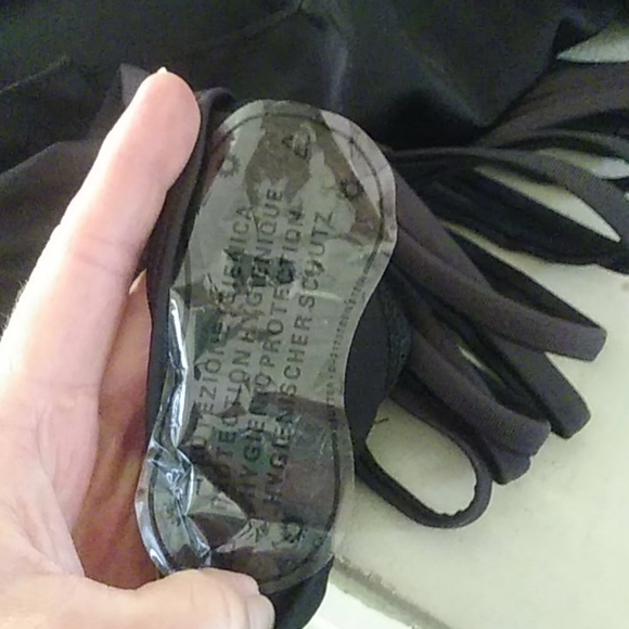 NWT SEXY 2 PC SWIMSUIT. HIGH WAIST/RUFFLED TOP - Picture 3 of 4